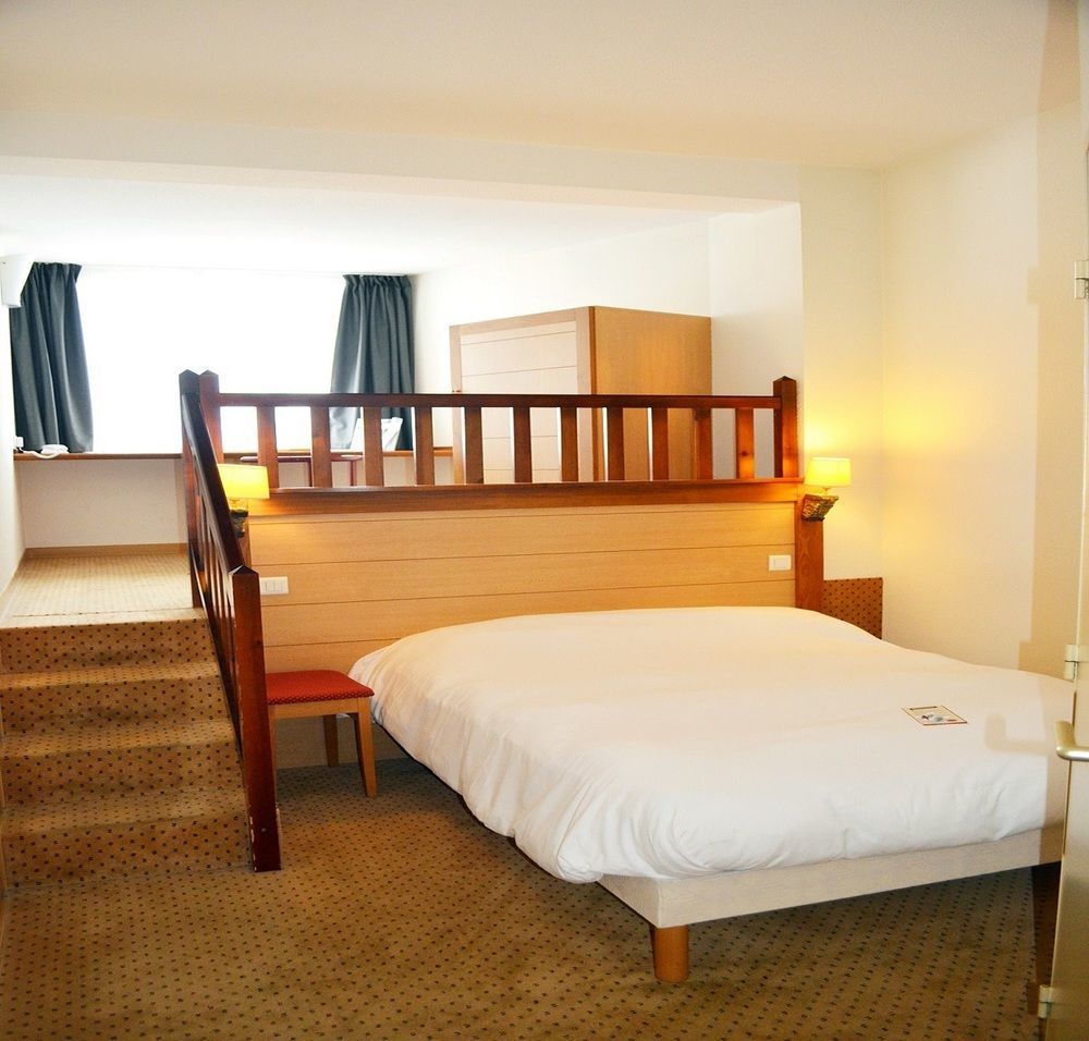 The Originals City Hotel Artyster Clermont Ferrand Клермон-Феран Екстериор снимка