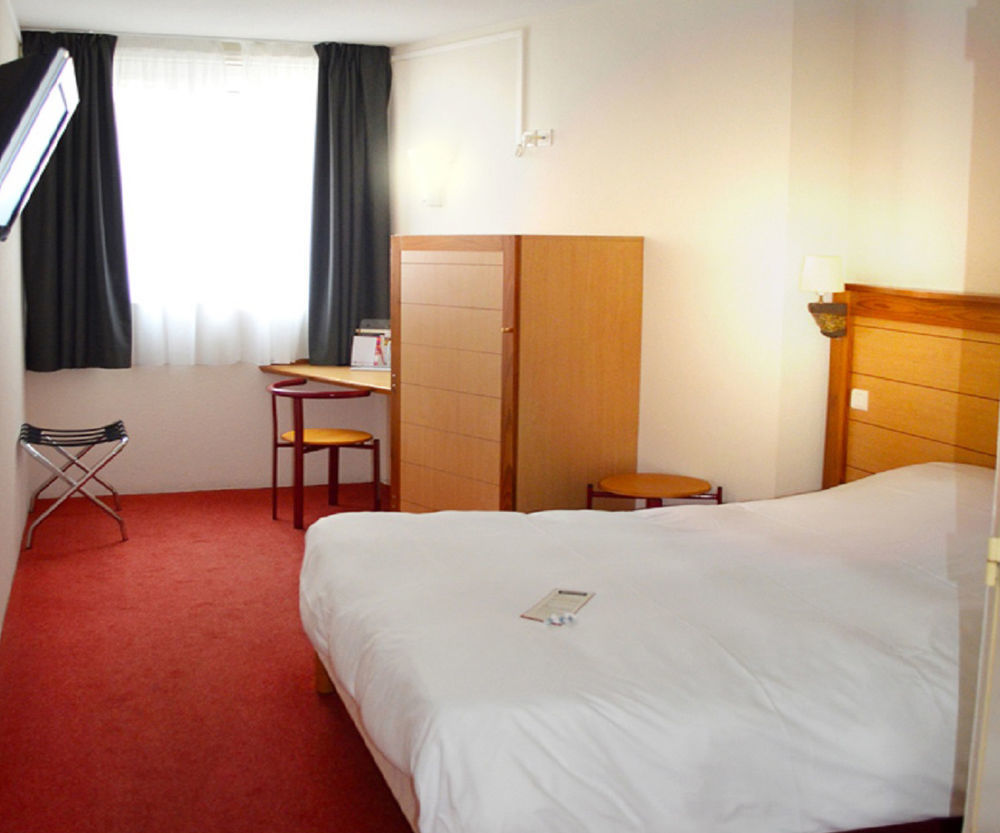 The Originals City Hotel Artyster Clermont Ferrand Клермон-Феран Екстериор снимка