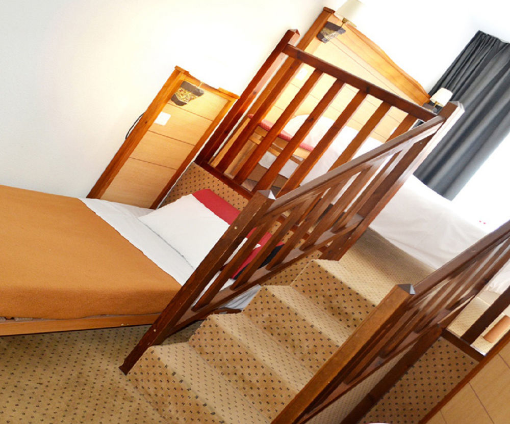 The Originals City Hotel Artyster Clermont Ferrand Клермон-Феран Екстериор снимка